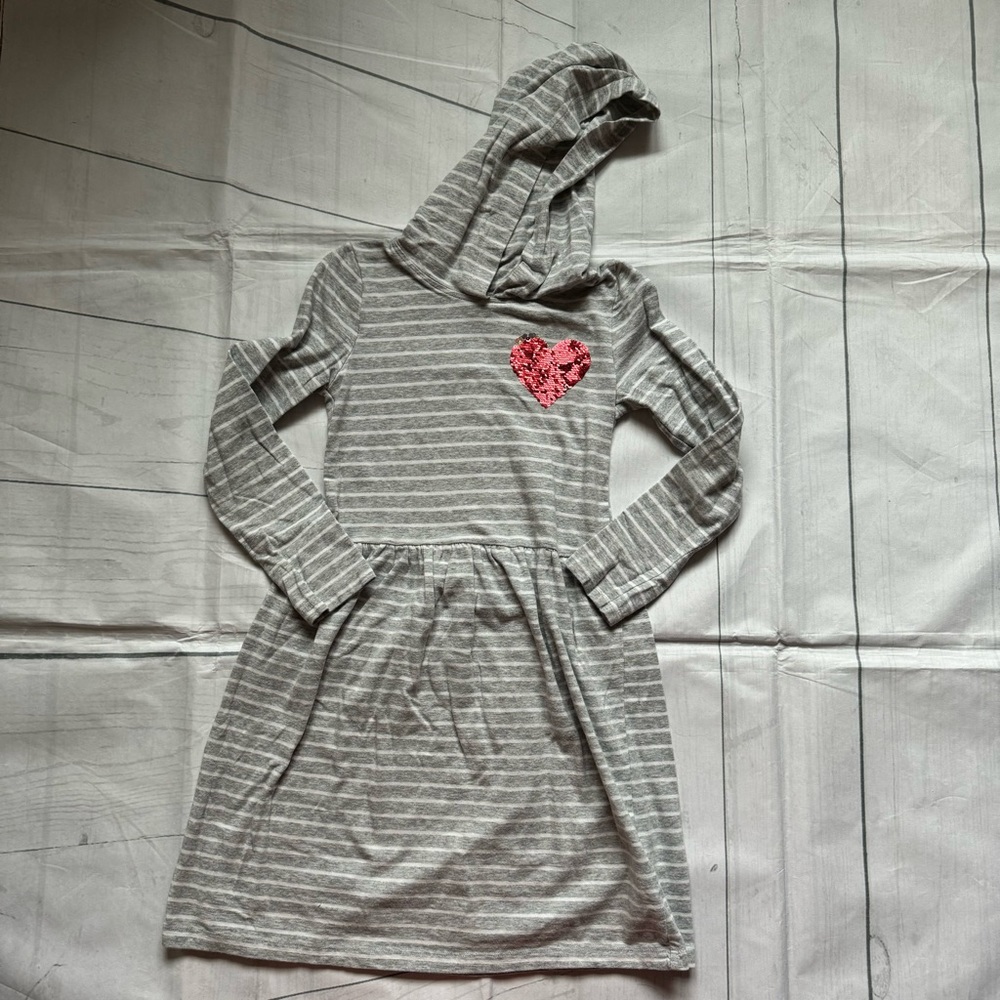 Carter’s Size 7 Grey and White Long Sleeved Hooded Dress with Sequin Heart